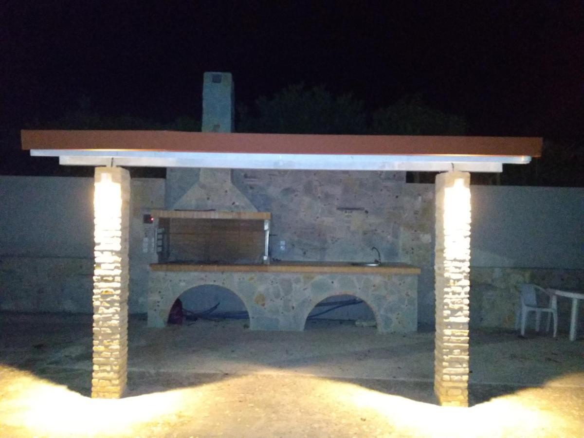 דירות Arkítsa Kalypso Relaxing Shelter מראה חיצוני תמונה