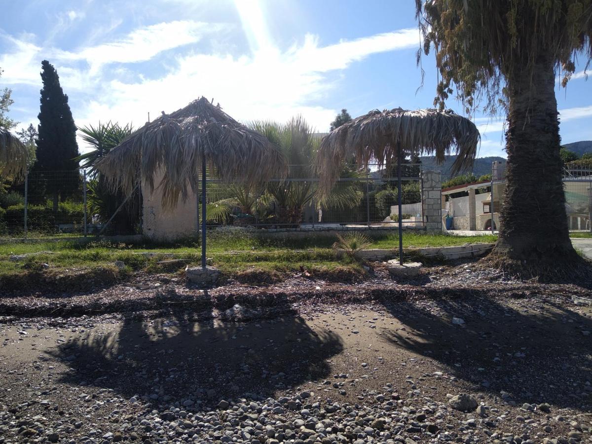 דירות Arkítsa Kalypso Relaxing Shelter מראה חיצוני תמונה
